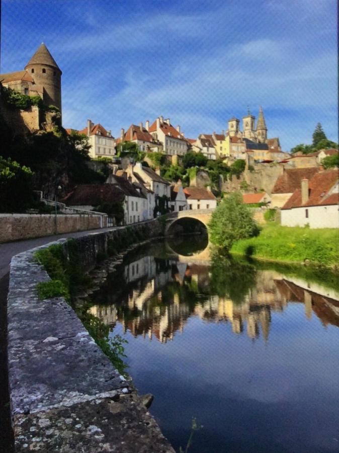 Maison Cosy En Plein Centre Ville Semur-en-Auxois Eksteriør billede