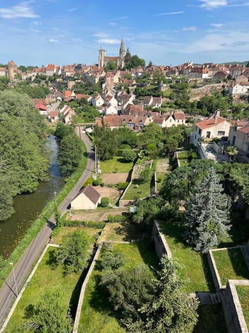 Maison Cosy En Plein Centre Ville Semur-en-Auxois Eksteriør billede