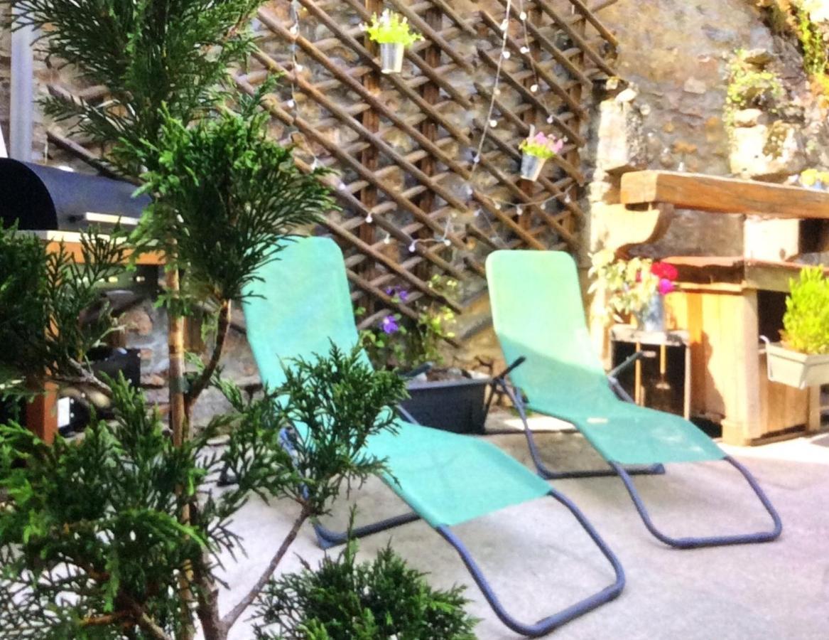 Maison Cosy En Plein Centre Ville Semur-en-Auxois Eksteriør billede