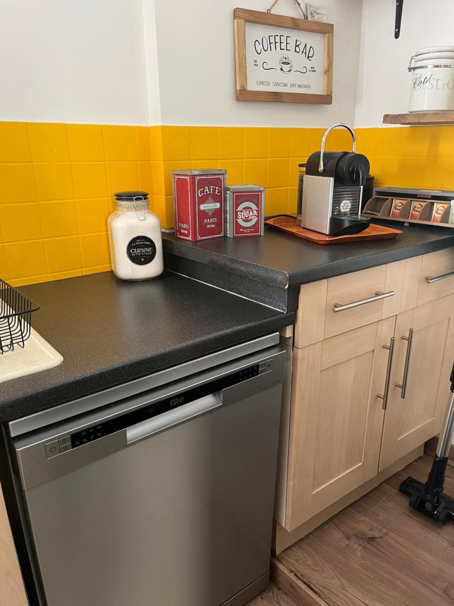 Maison Cosy En Plein Centre Ville Semur-en-Auxois Eksteriør billede